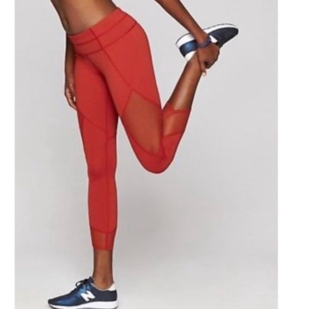 Red Athleta workout capri leggings (medium)